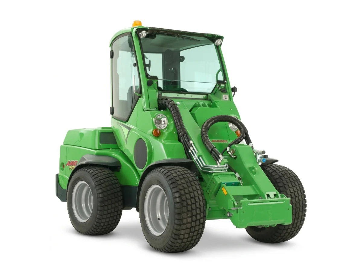 Avant 745 3m Multi Loader Telehandler Hire