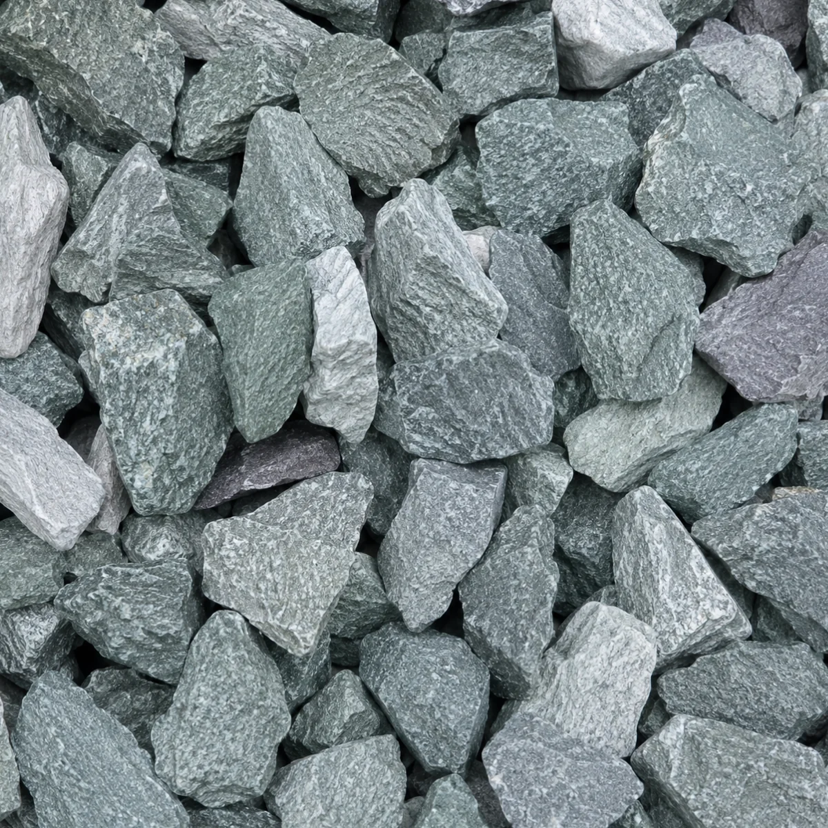 Green Slate Chippings 40mm